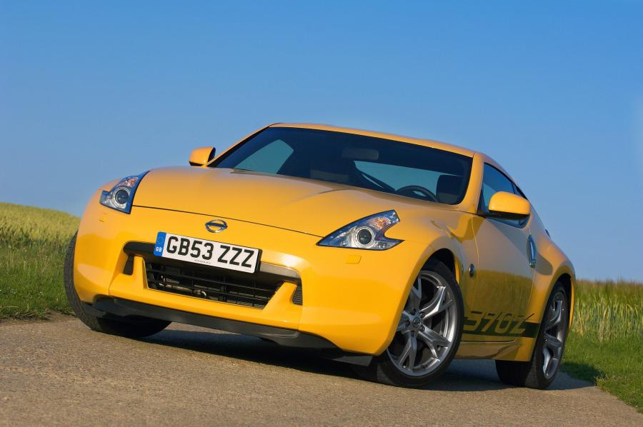  Nissan 370Z 2009 года  (фото 128 из 192)
